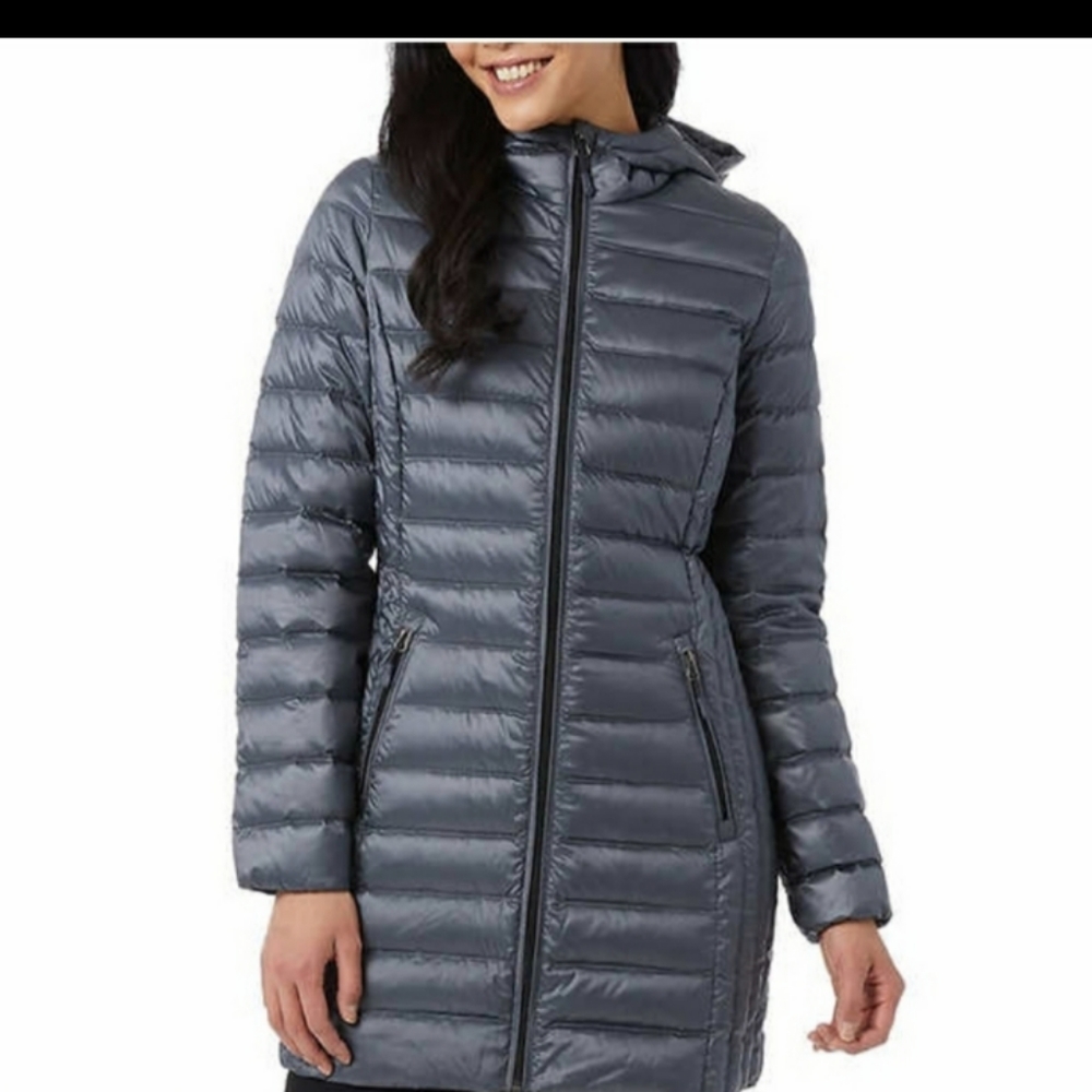 Aventure ladies packable jacket